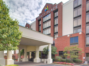 Hyatt Place Pittsburgh Airport/Robinson Mall