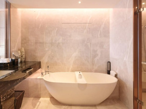 InterContinental Guangzhou Exhibition Center by IHG