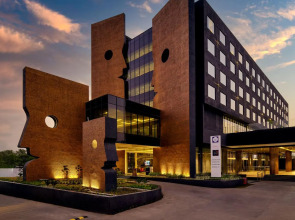 Essentia Luxury Hotel Indore