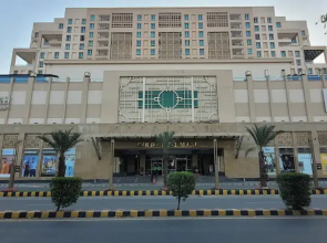 Goldcrest Luxury Apartments