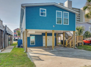 'below Deck' Beach House: Walk to the Ocean!