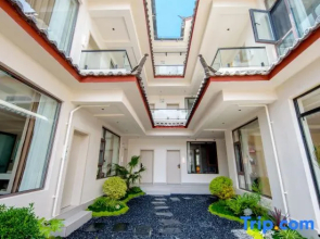 Canglan Famous Residence Designer Sightseeing Home stay (the Old Town of Lijiang Store)