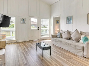 Walk to Beach & State Park: Texas Gulf Coast Home