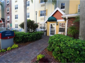 Candlewood Suites Miami Doral by IHG