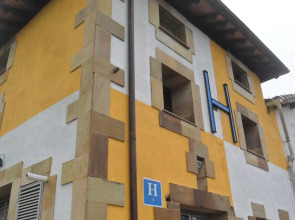 Hotel Mendi Green