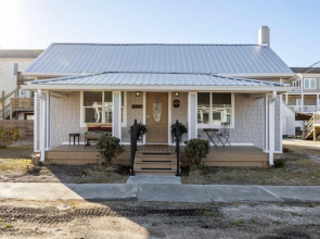 Conch's Point Cottage