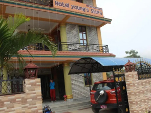 Hotel Young's Stupa