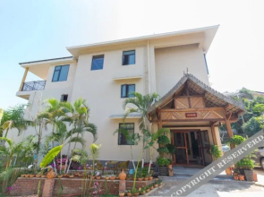 Yuan Yuan Tang Hostel