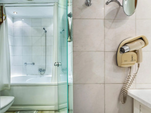 Minerva Premier Hotel