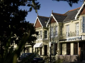 Ardington Hotel