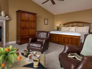 Huron House Bed & Breakfast