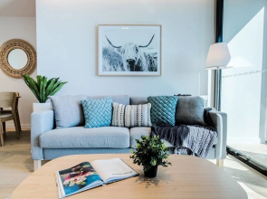 38mel Skyline Lvl63@2br1bth Aptmel Cenfree Tram