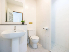 The Fifth Residence Hotel