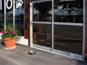 Hotel Penticton, an Ascend Hotel Collection Member