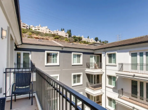 Stylish & Spacious 2BR/2BATH - Fast WIFI - #1 Location - Free Parking! (FV7)