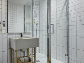 One Hundred Shoreditch