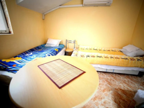 Moto Guest House