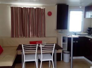 Bungalow With 2 Bedrooms in Lamastre, With Pool Access, Furnished Terr