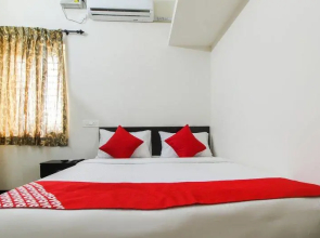 OYO 43978 Nini Residency