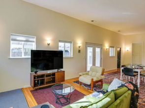 1 Mi to City Plaza: Family-friendly Chico Home