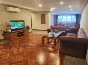 United Tower Thonglor by Aspira