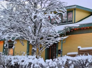 Reydarfjordur Apartment