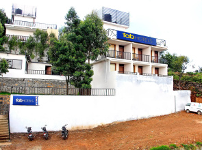 FabHotel Tranquil Heights