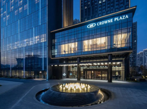 Crowne Plaza Zhengzhou High Tech Zone by IHG