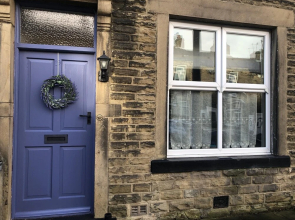 Charming 2-bed Kaitness Cottage in Skipton