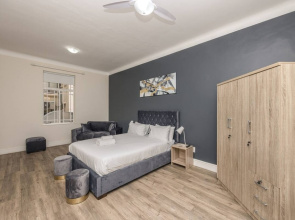 Cape Legacy - Stunning Studio Suite
