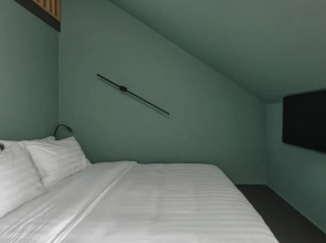 OPAL Lake Suites