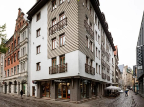 Old Riga Two Bedroom Apartment At Galleria