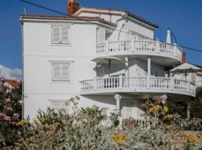 Apartments Jelena 2889