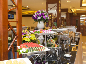 Vien Dong Hotel