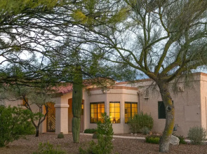 Oro Valley Oasis 2 Bedroom by Casago