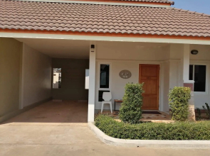 Ban Buanara (private resort)