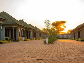Golden Hills Lodge