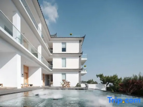 Meet Hefengting·Jianshan | Natural Ore Hot Spring Holiday Villa Scenic Hotel