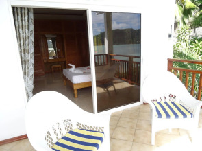 Sailfish Beach Villas