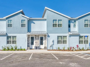 Luxury 5 Bedroom Home for 12 Guests