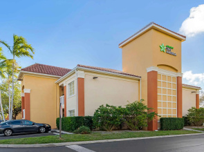 Extended Stay America Suites Boca Raton Commerce