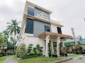 LOBOC RIVERSIDE INN and RESTAURANT
