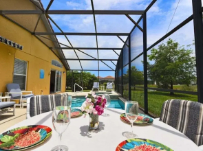 Veranda Palms 4br Villa: Pool, Spa & Game Room 4 Bedroom Villa