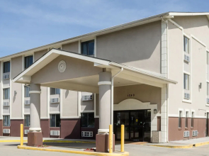 Quality Inn I-70 at Wanamaker