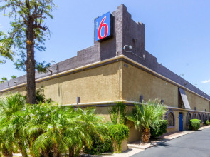 Motel 6 Glendale, AZ