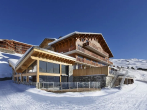 Ours Blanc Hotel & Spa