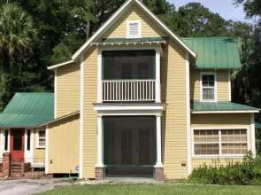 Dolan House B&B