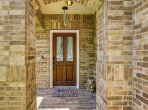 Fish & Hike: Pet-friendly Humble Home w/ Yard