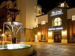 Global Luxury Suites in Sunnyvale