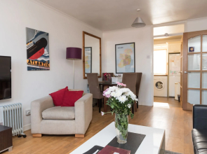 Salisbury Court City Central by BHR Apartments